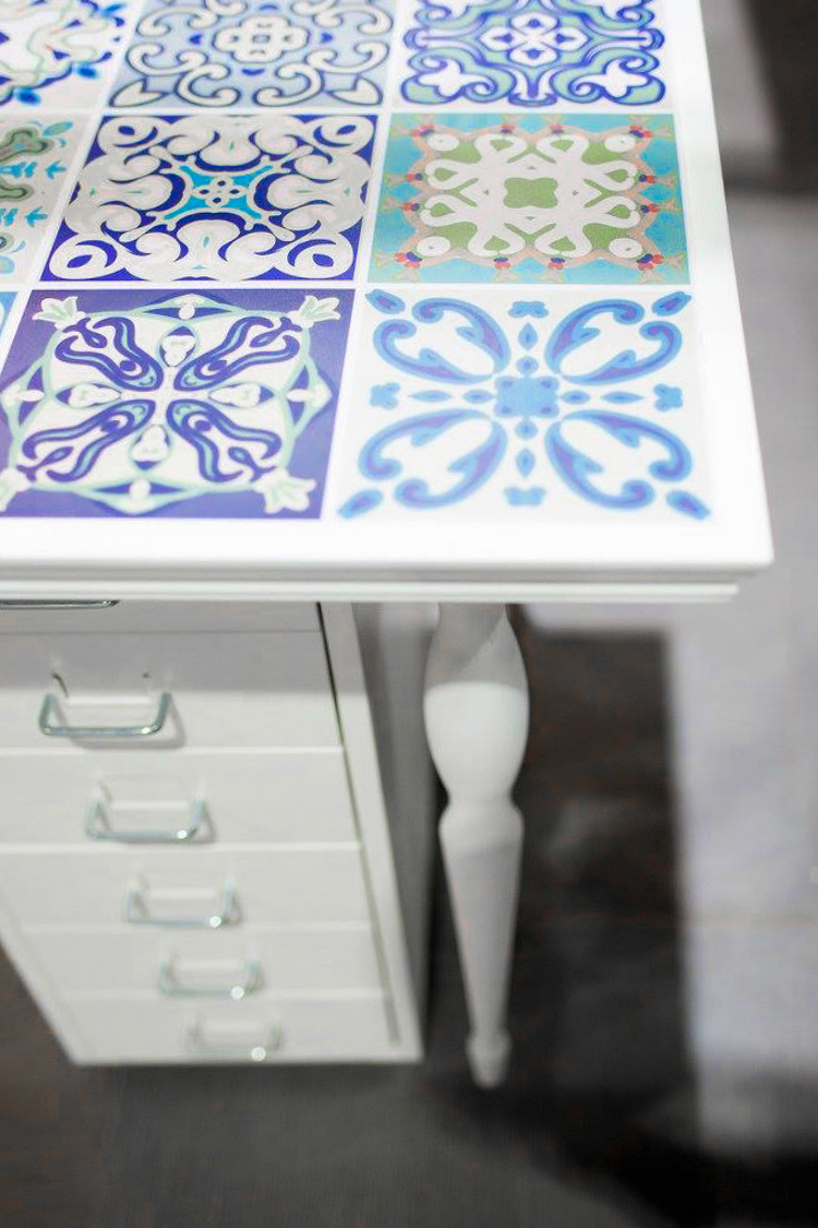 Melatone Tiles design laminate apply onto table top
